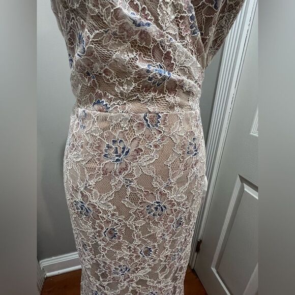 Dress the Population Helen Sleeveless Wrap Top Lace Gown size large NWT - Picture 5 of 15